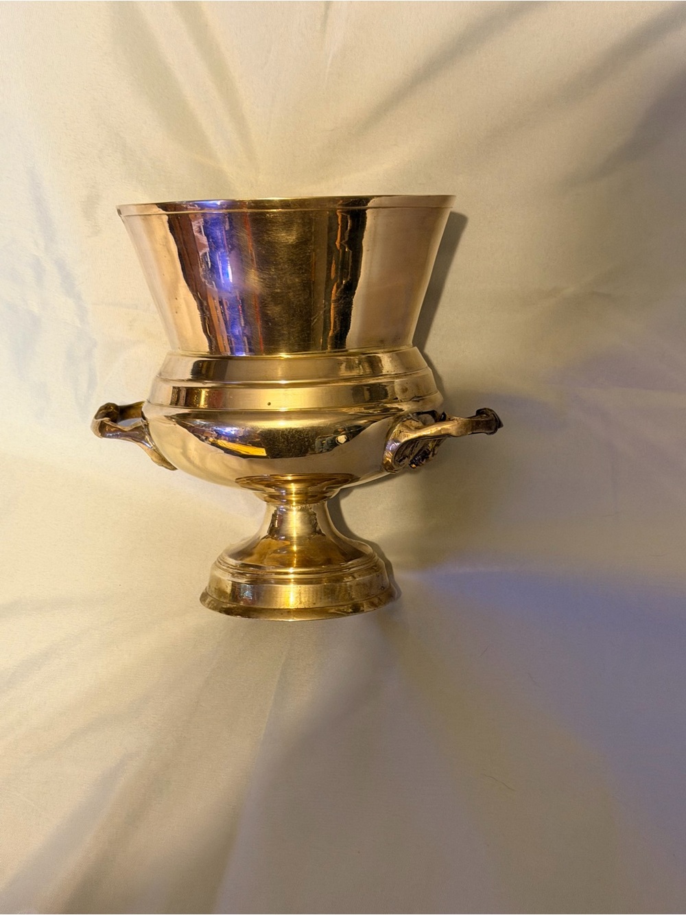 Vintage Brass Pedestal Urn Planter Made in India Ornate Handles 8" Heavy - Picture 2 of 9